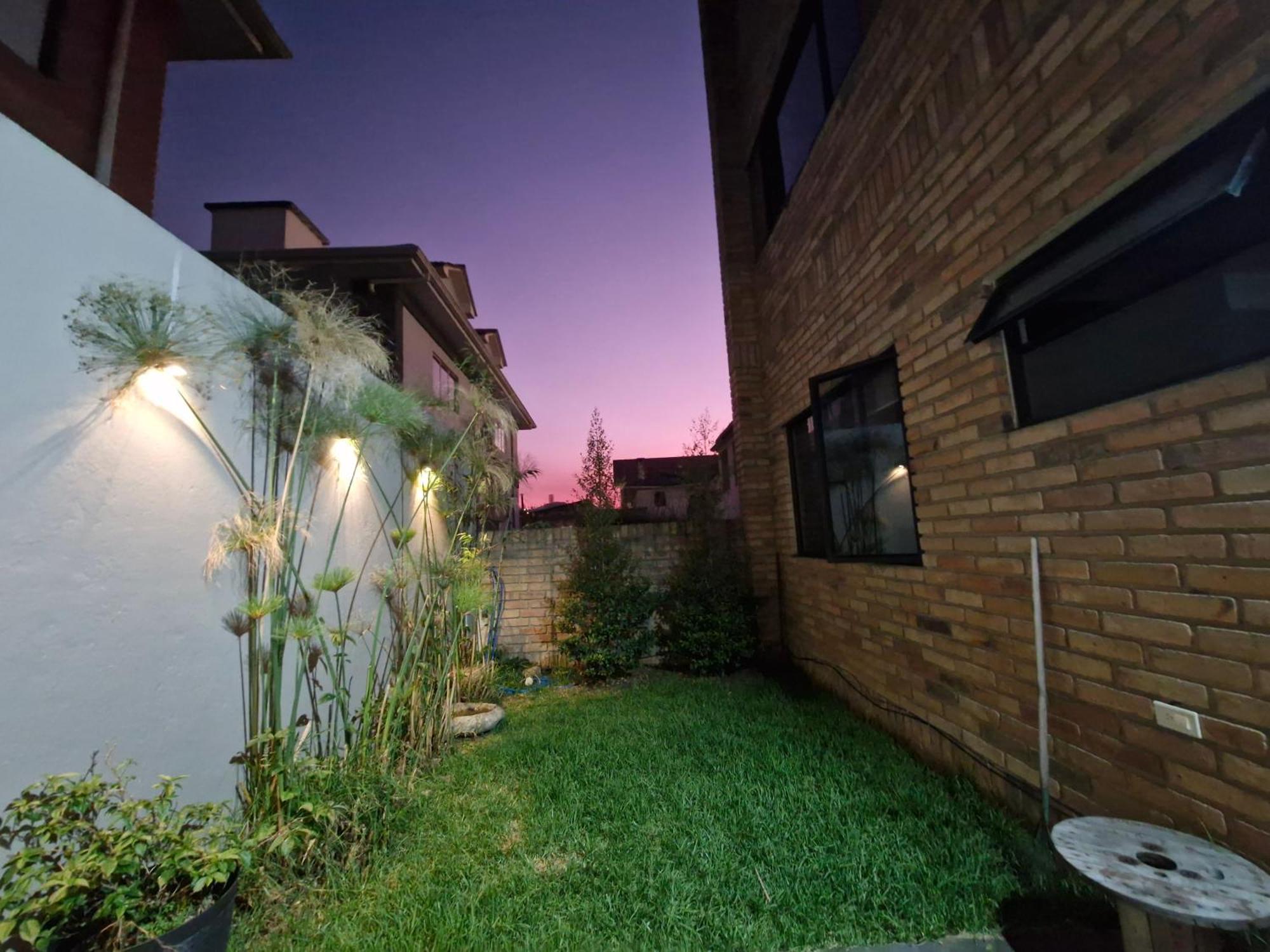 Departamento Excelente Ubicacion Con Parqueo Apartamento Cuenca