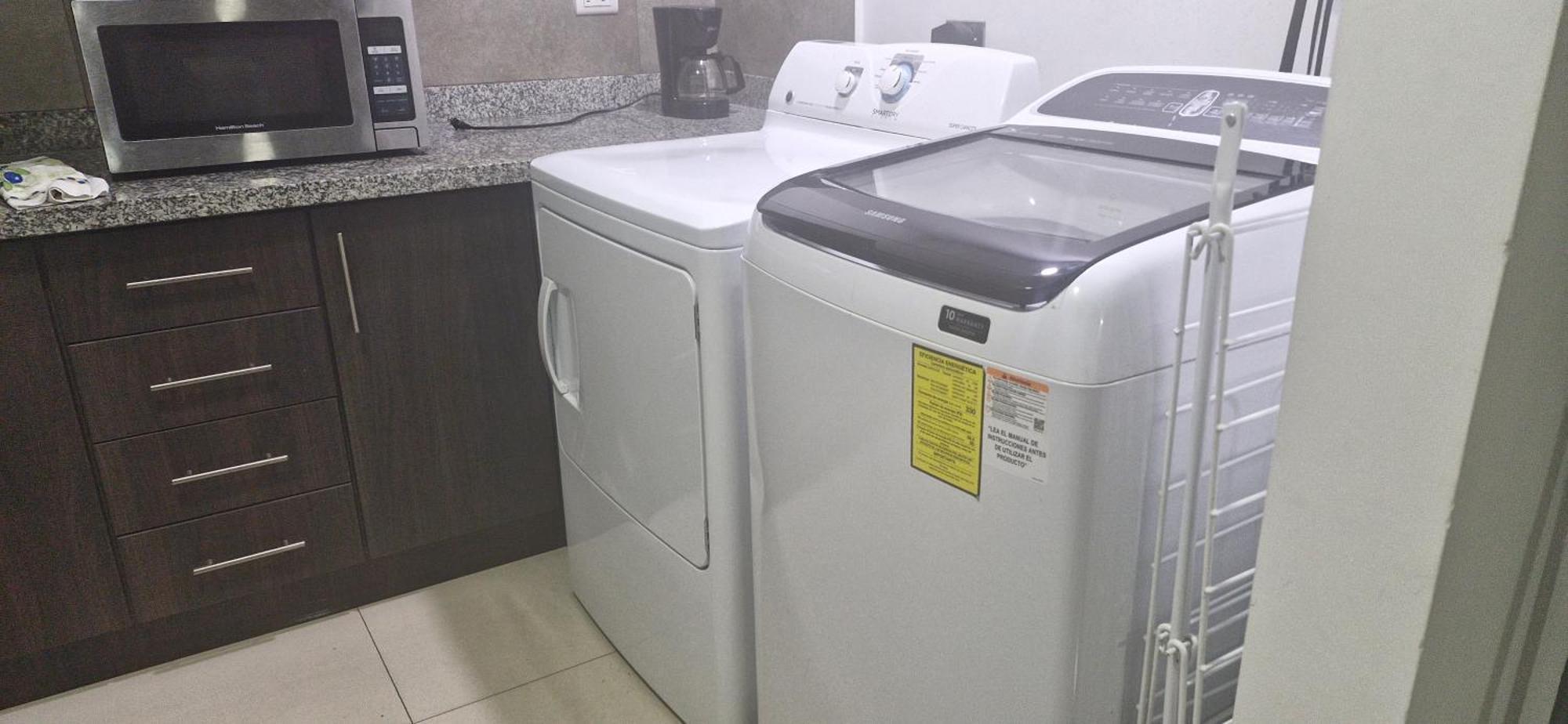 Apartamento Departamento Excelente Ubicacion Con Parqueo *